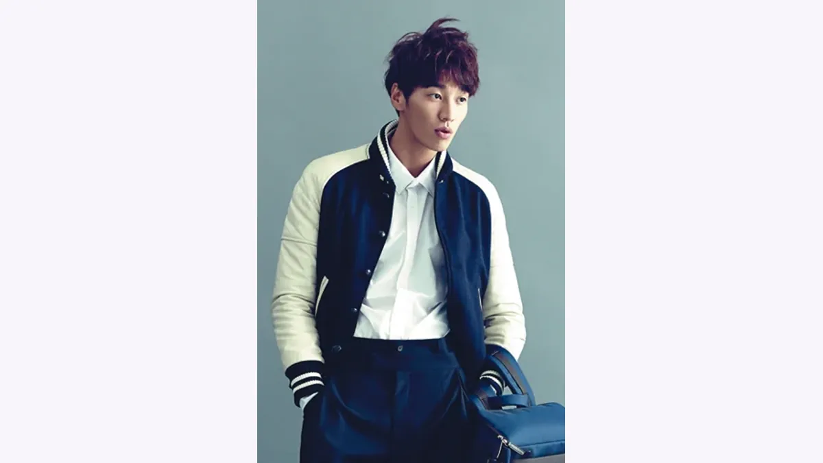 Kim Young-kwang Face Reading: Long Vertical Lines and a Nose Seen in Profile