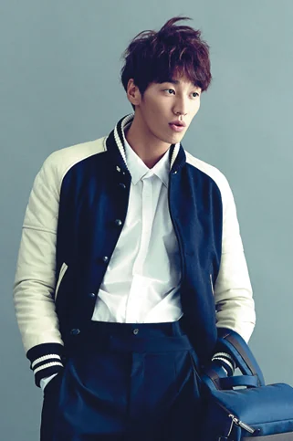 Kim Young-kwang at a public event