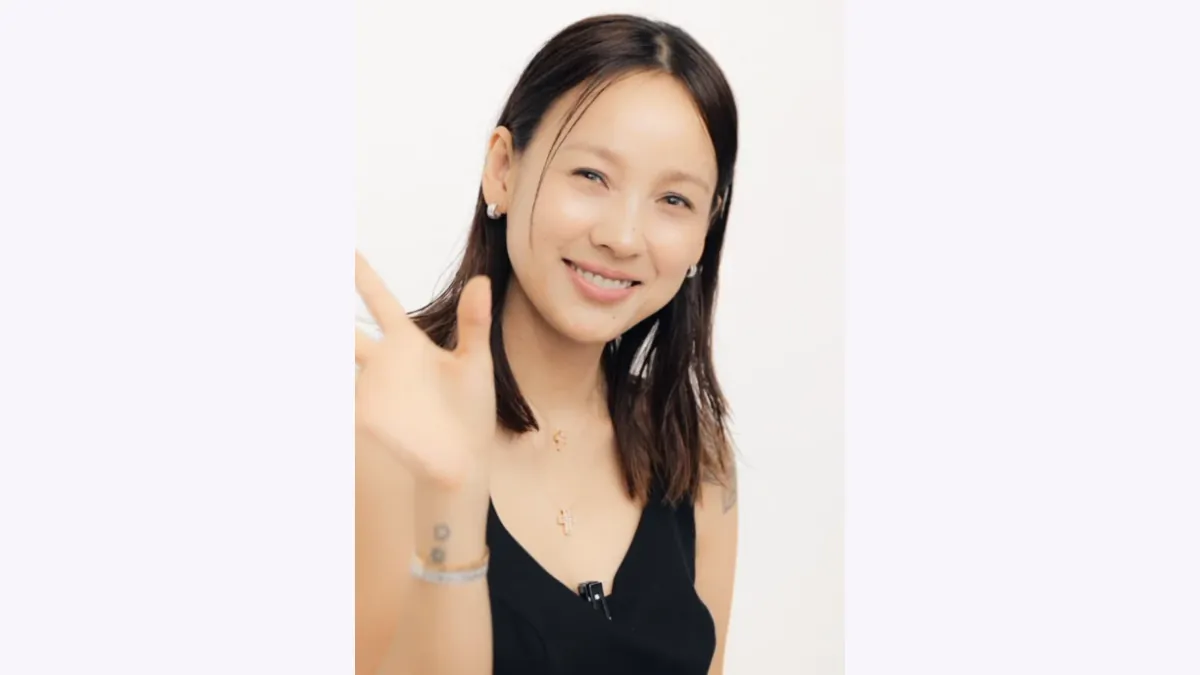 Lee Hyori Face Reading: Narrowing Eyes and a Widening Smile