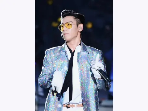 T.O.P Face Reading: An Open Forehead and an Angular Profile