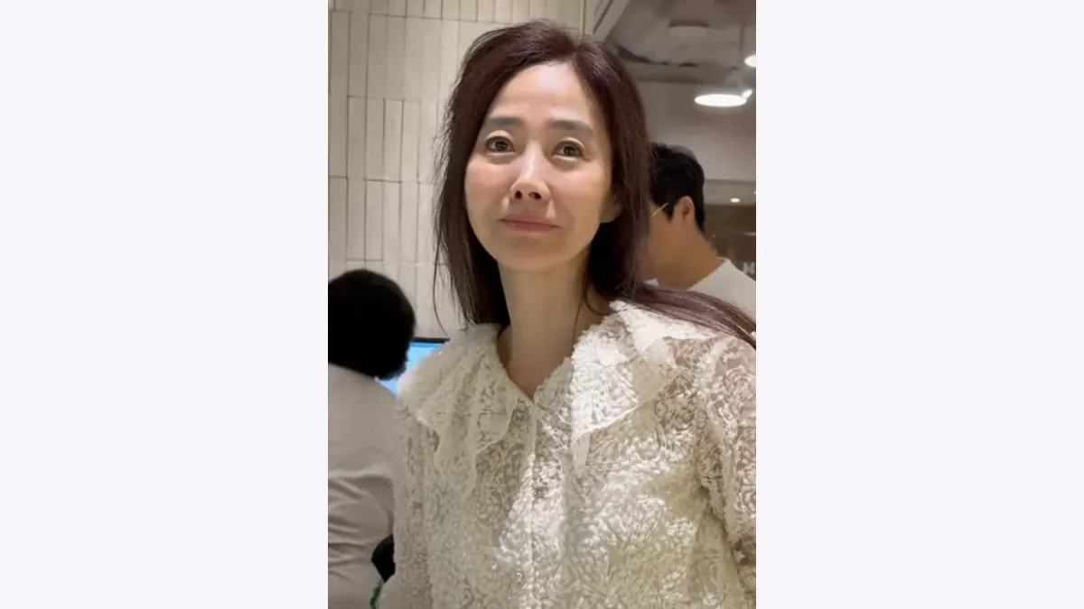 Kang Susie Face Reading: A Long Central Line and Rounded Eyes