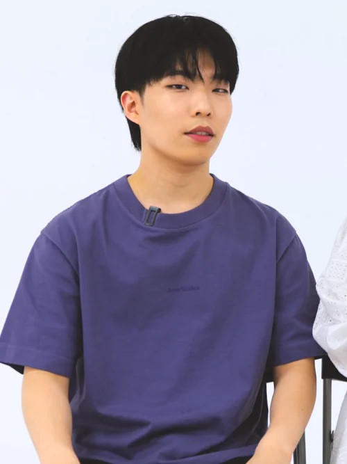 Lee Chan-hyuk at a public event