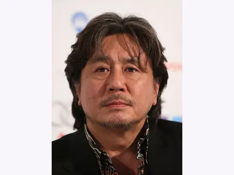 Choi Min-sik Face Reading: A Wide Nose Tip and Facial Hair