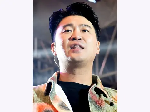 Choiza Face Reading: The Nose and Chin from a Low Camera Angle